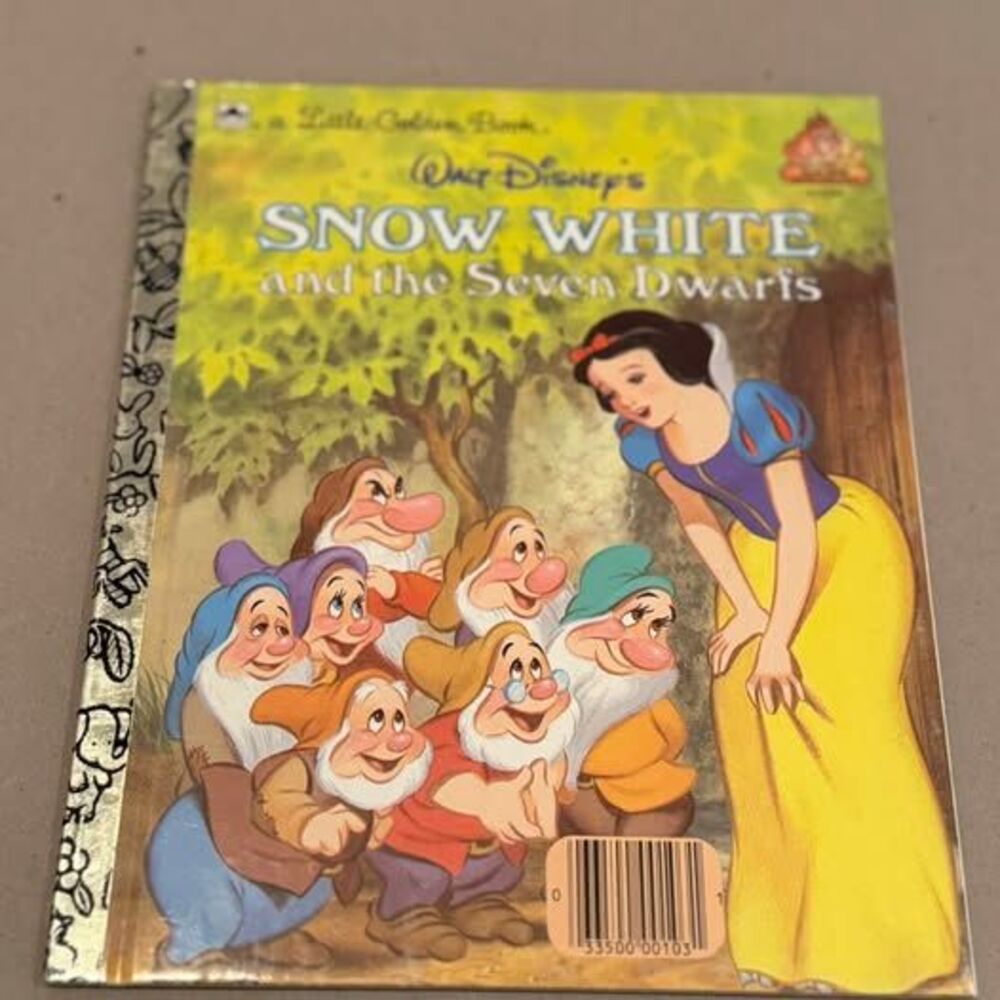 Walt Disney's Snow White and the Seven Dwarfs Little Golden Book